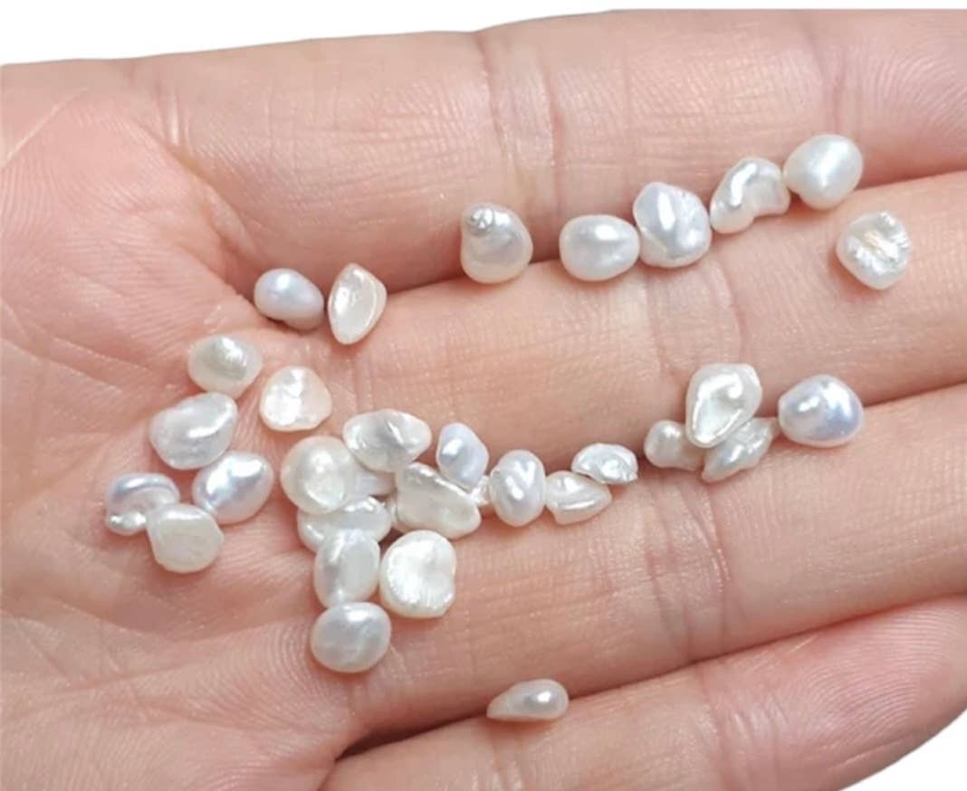 14k Gold Filled Beaded Freshwater Pearl Stretch Bracelet