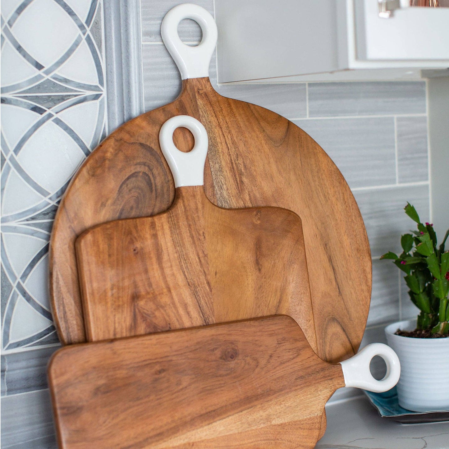 Wood+White Collection Acacia Wood Square Charcuterie Board M